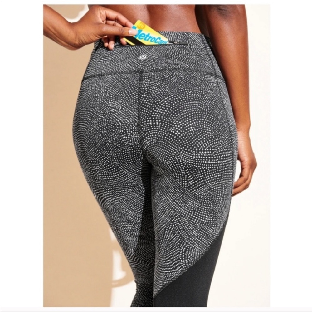 Speed Wunder Under Tight Colorblock Leggings In I… - image 1